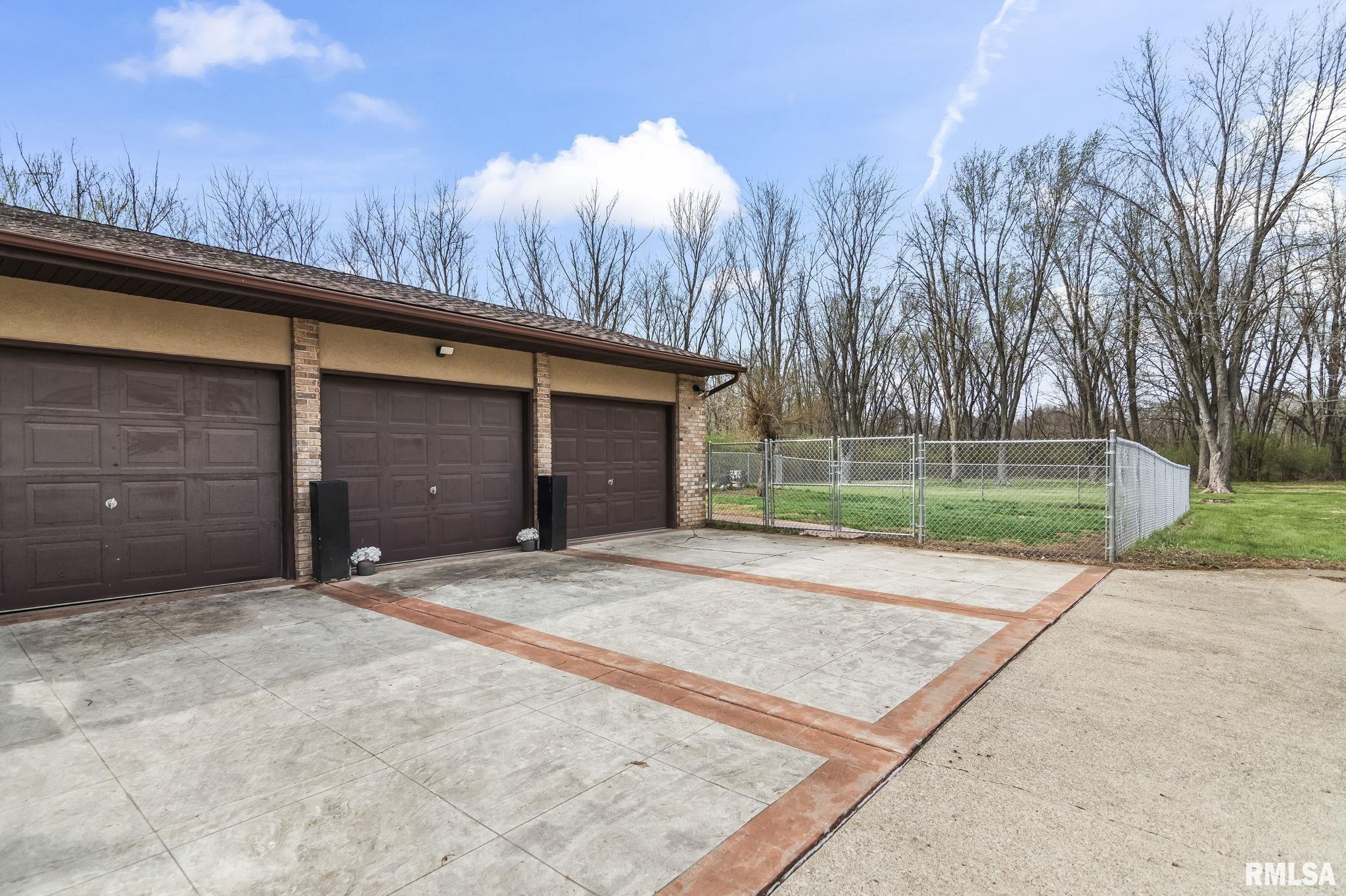 2421 East Lake Shore Drive Springfield, IL 62712 - Photo 67 of 74