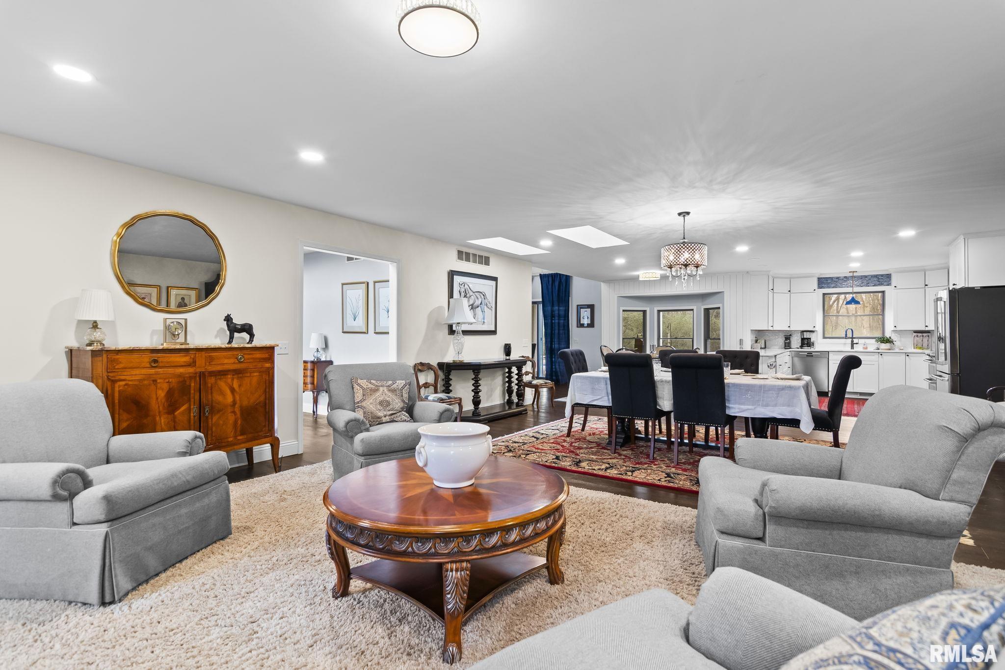 2421 East Lake Shore Drive Springfield, IL 62712 - Photo 10 of 74