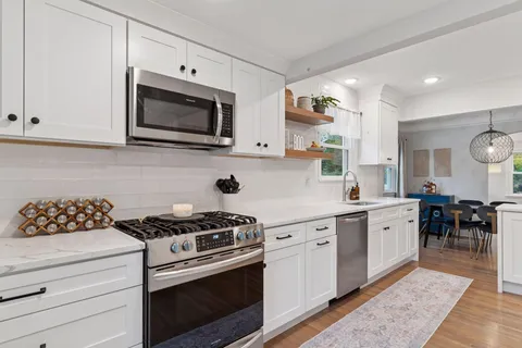 $699,900 | 3900 Xenwood Avenue South, St. Louis Park, MN 55416