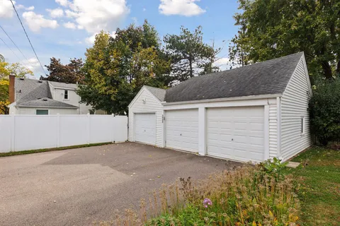 $699,900 | 3900 Xenwood Avenue South, St. Louis Park, MN 55416