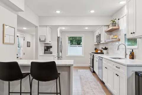 $699,900 | 3900 Xenwood Avenue South, St. Louis Park, MN 55416