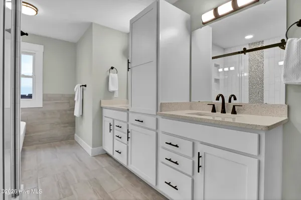 $485,000 | 10 Bay Drive, Sneads Ferry, NC 28460