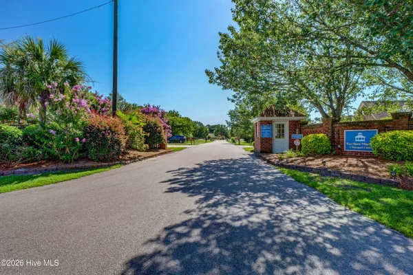 $485,000 | 10 Bay Drive, Sneads Ferry, NC 28460