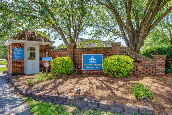 $485,000 | 10 Bay Drive, Sneads Ferry, NC 28460