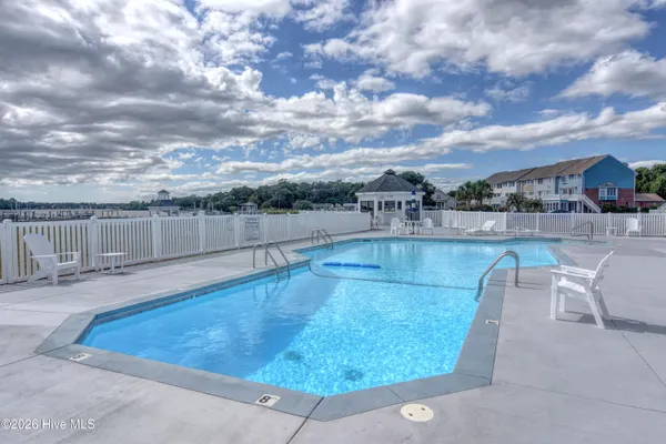 $485,000 | 10 Bay Drive, Sneads Ferry, NC 28460