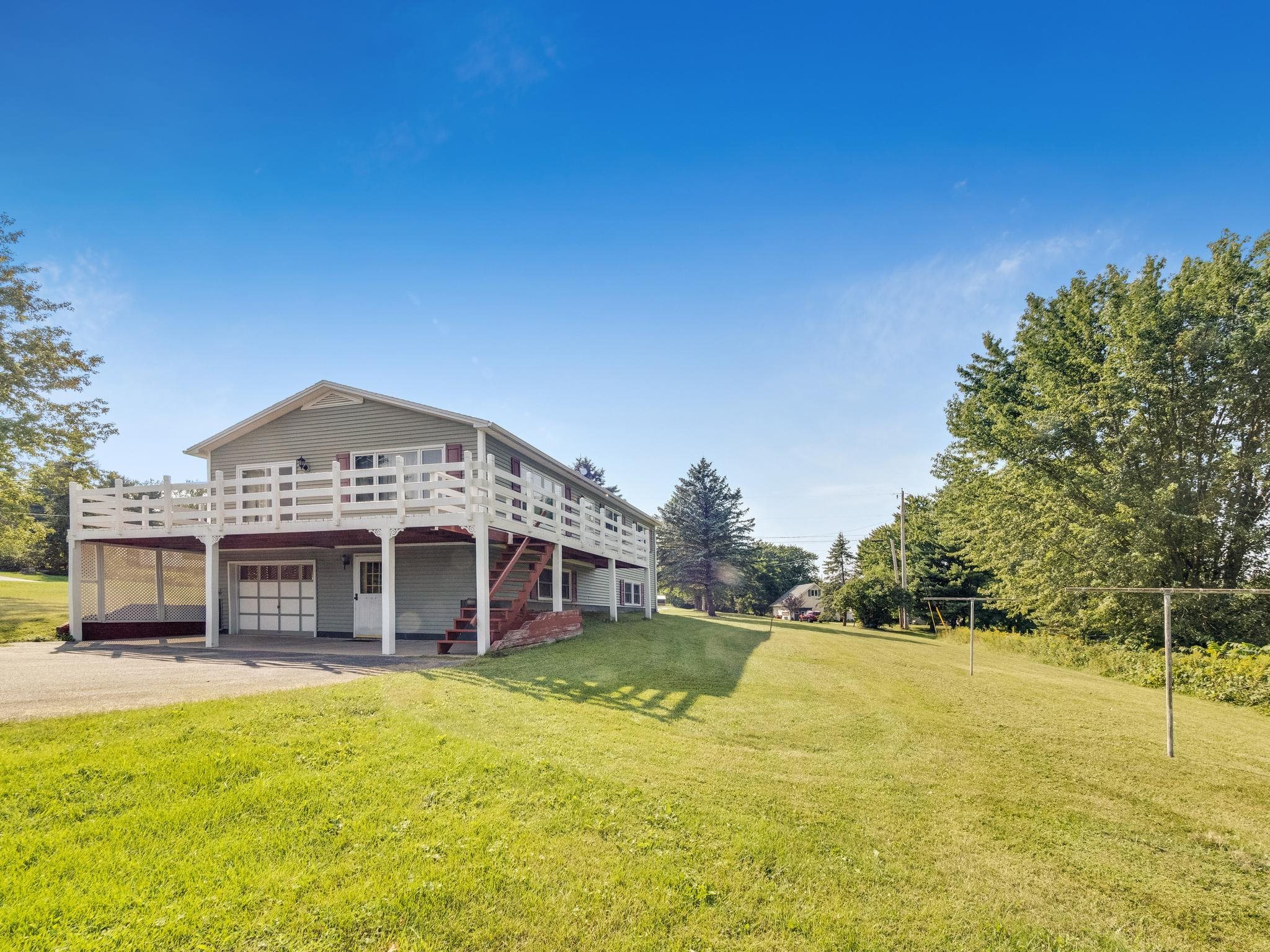 261 Red Barn Hill Road Georgia, VT 05468 - Photo 2 of 40 Gallery Image 2