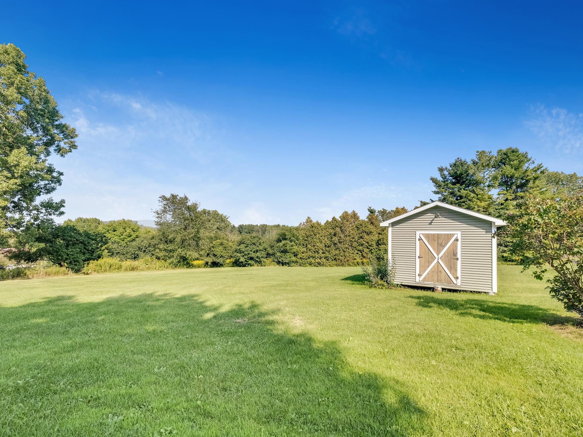 261 Red Barn Hill Road Georgia, VT 05468 - Photo 8 of 40 Gallery Image 8