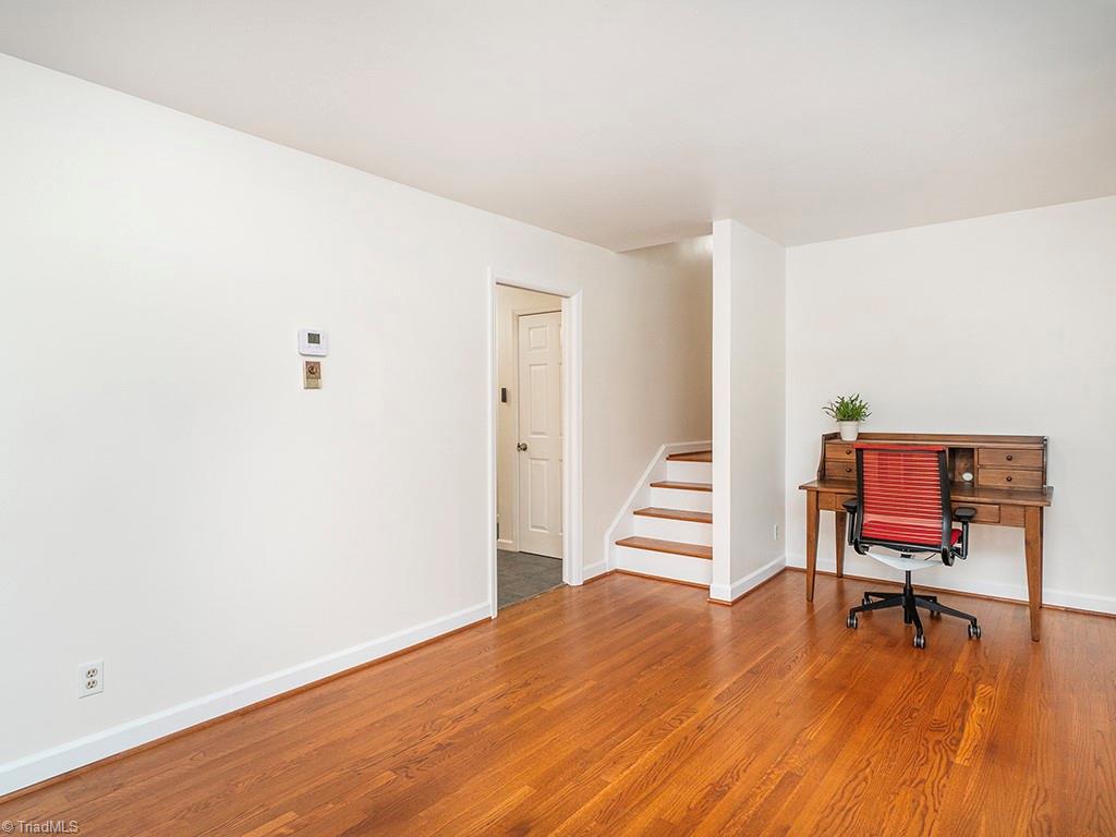 1311 Fleming Road Greensboro, NC 27410 - Photo 5 of 50