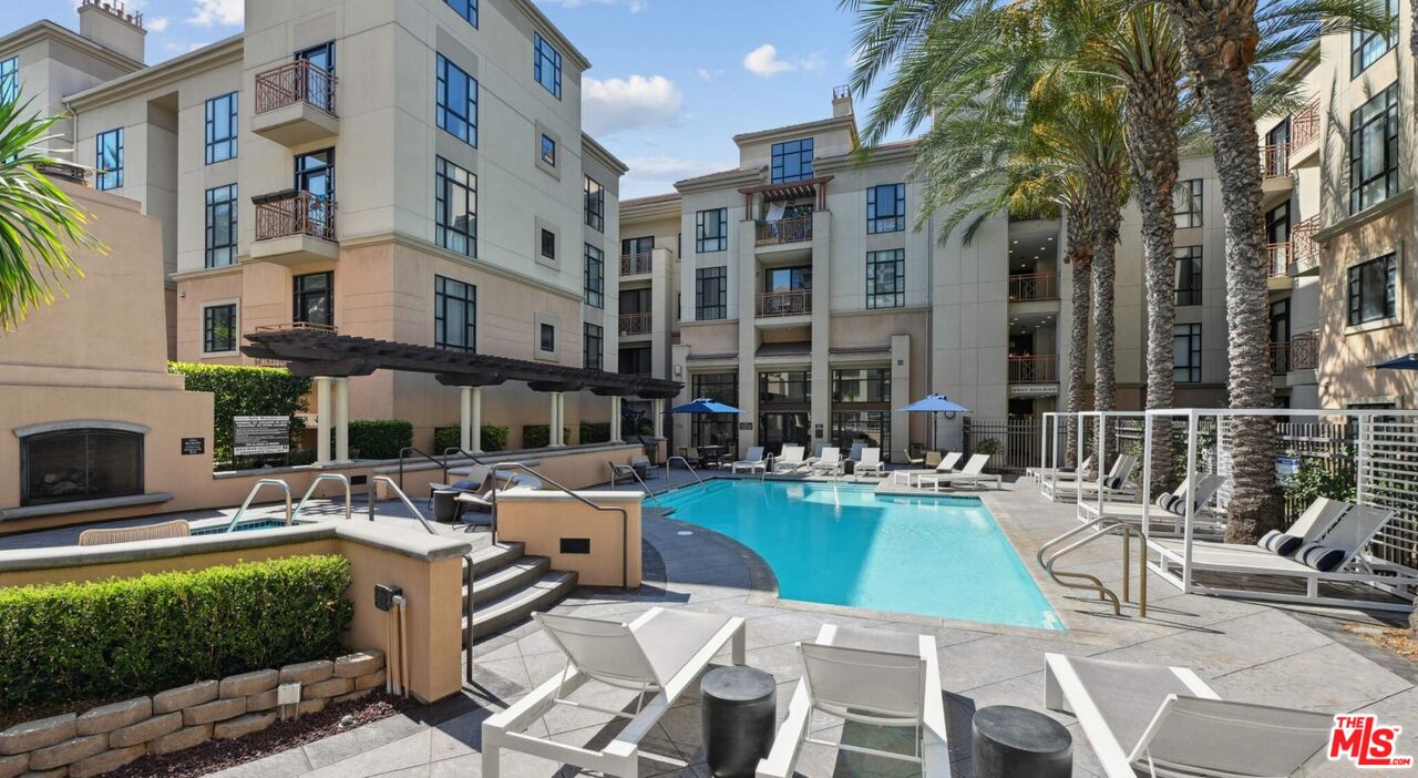 290 North Hudson Avenue, Unit 208W Pasadena, CA 91101 - Photo 6 of 21 a view of pool with outdoor seating