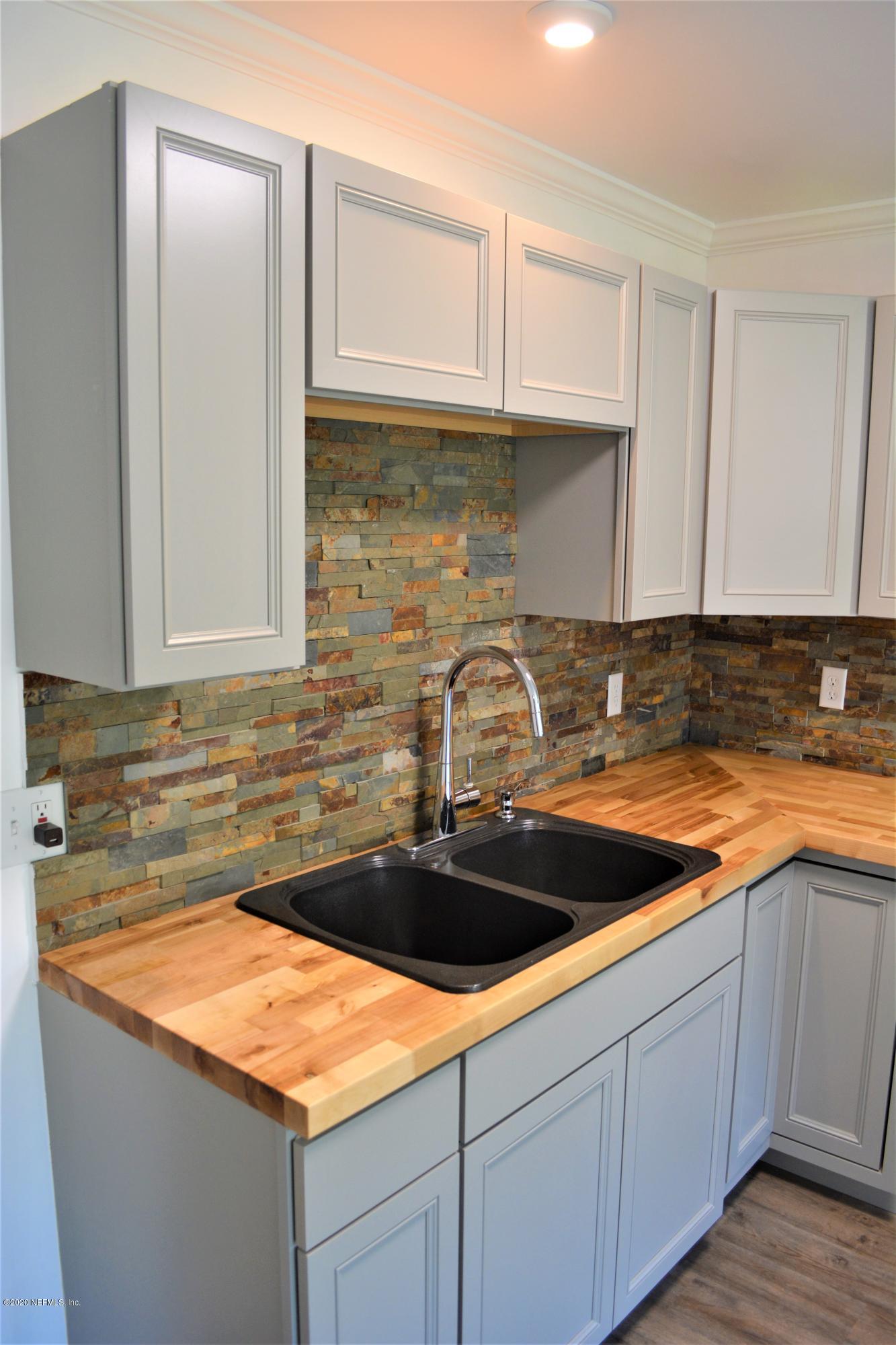 2853 Tinsley Road Jacksonville, FL 32218 - Photo 2 of 10 DSC_0004