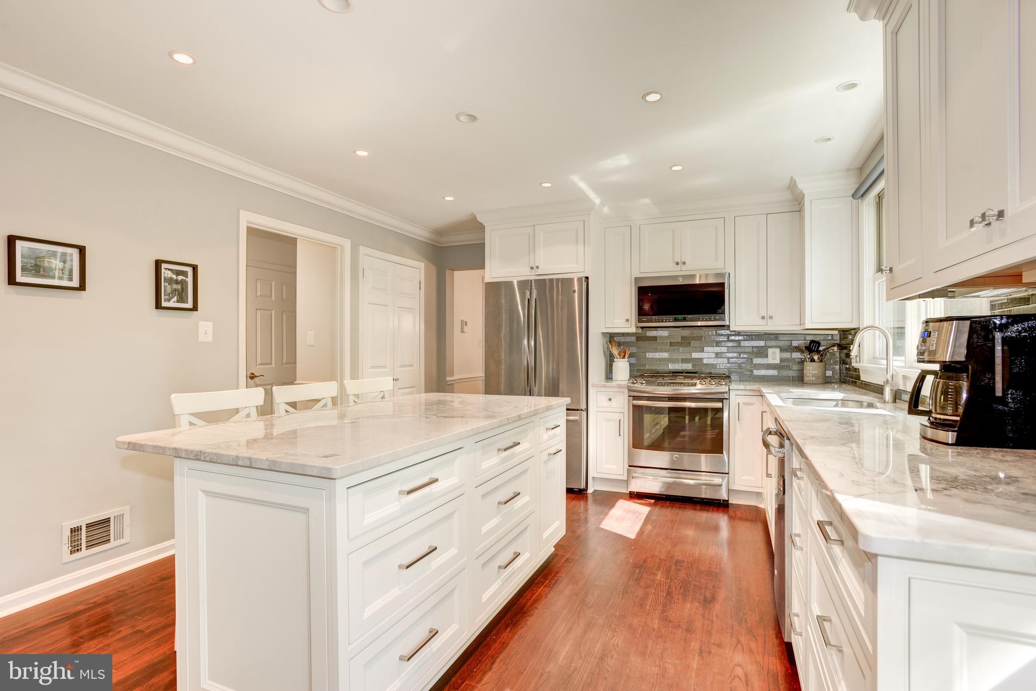 1610 Stowe Road Reston, VA 20194 - Photo 14 of 45