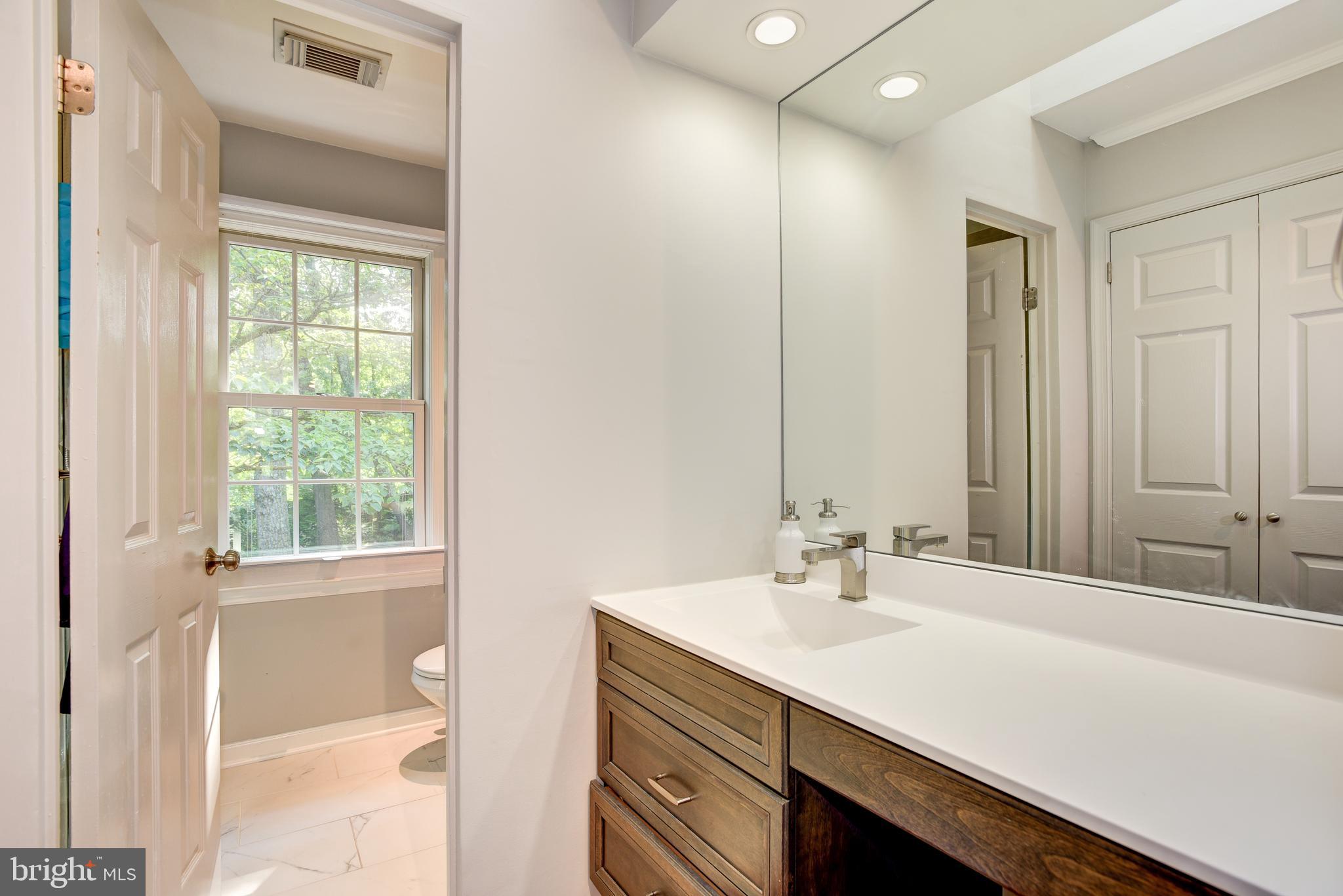 1610 Stowe Road Reston, VA 20194 - Photo 27 of 45