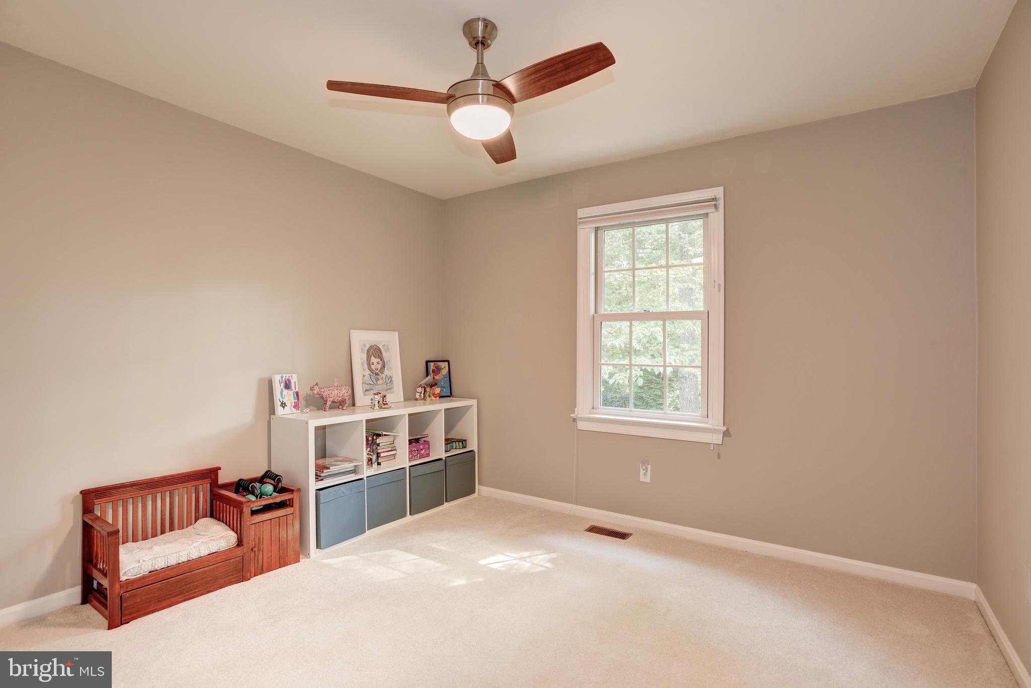 1610 Stowe Road Reston, VA 20194 - Photo 31 of 45