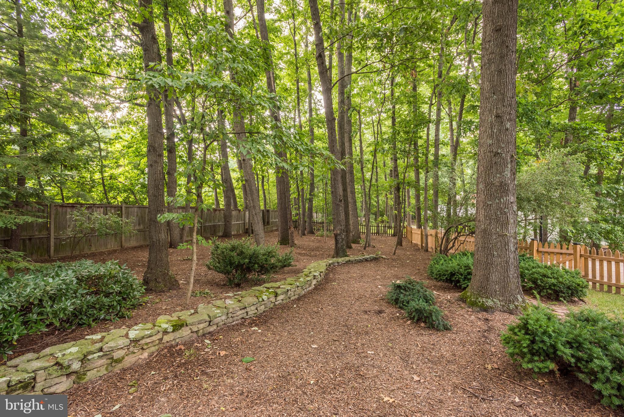 1610 Stowe Road Reston, VA 20194 - Photo 40 of 45