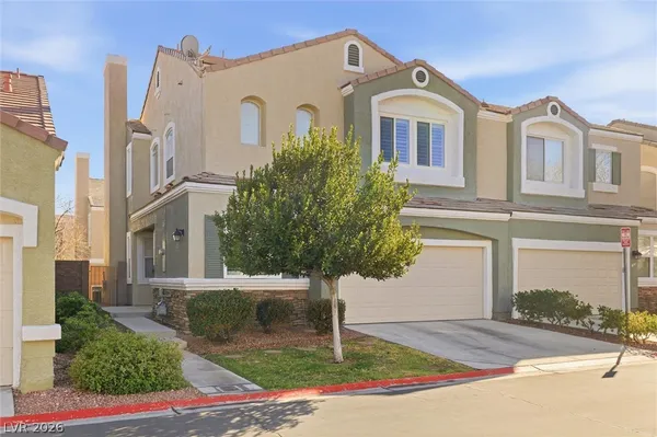 $2,550 | 972 Prestwick Street, Las Vegas, NV 89145