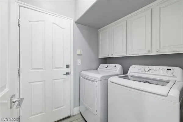 $2,550 | 972 Prestwick Street, Las Vegas, NV 89145