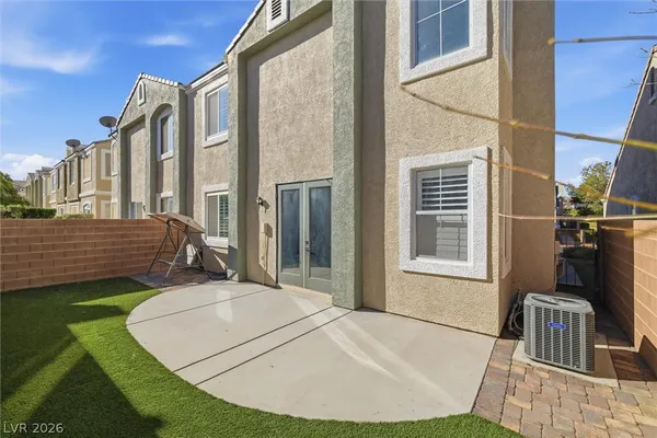 $2,550 | 972 Prestwick Street, Las Vegas, NV 89145