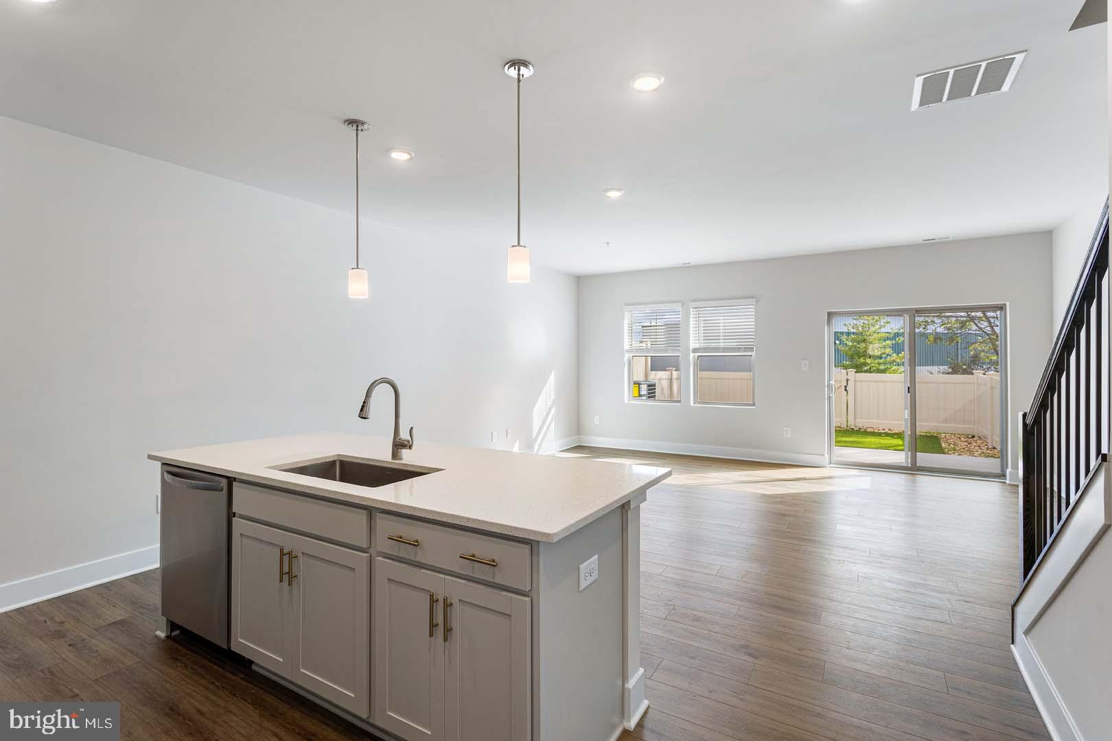 226 Matilda Frederick, MD 21701 - Photo 2 of 25
