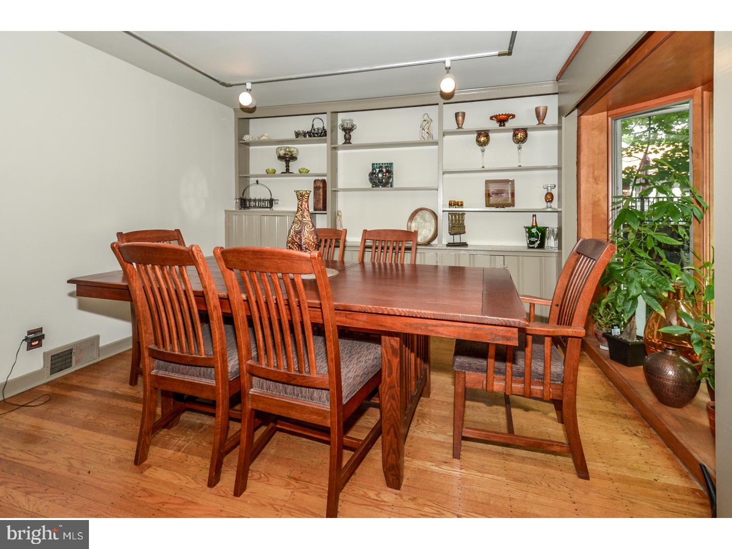 411 Rices Mill Road Wyncote, PA 19095 - Photo 8 of 25