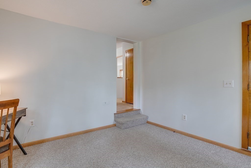 245 Dunstable Road Chelmsford, MA 01863 - Photo 20 of 41