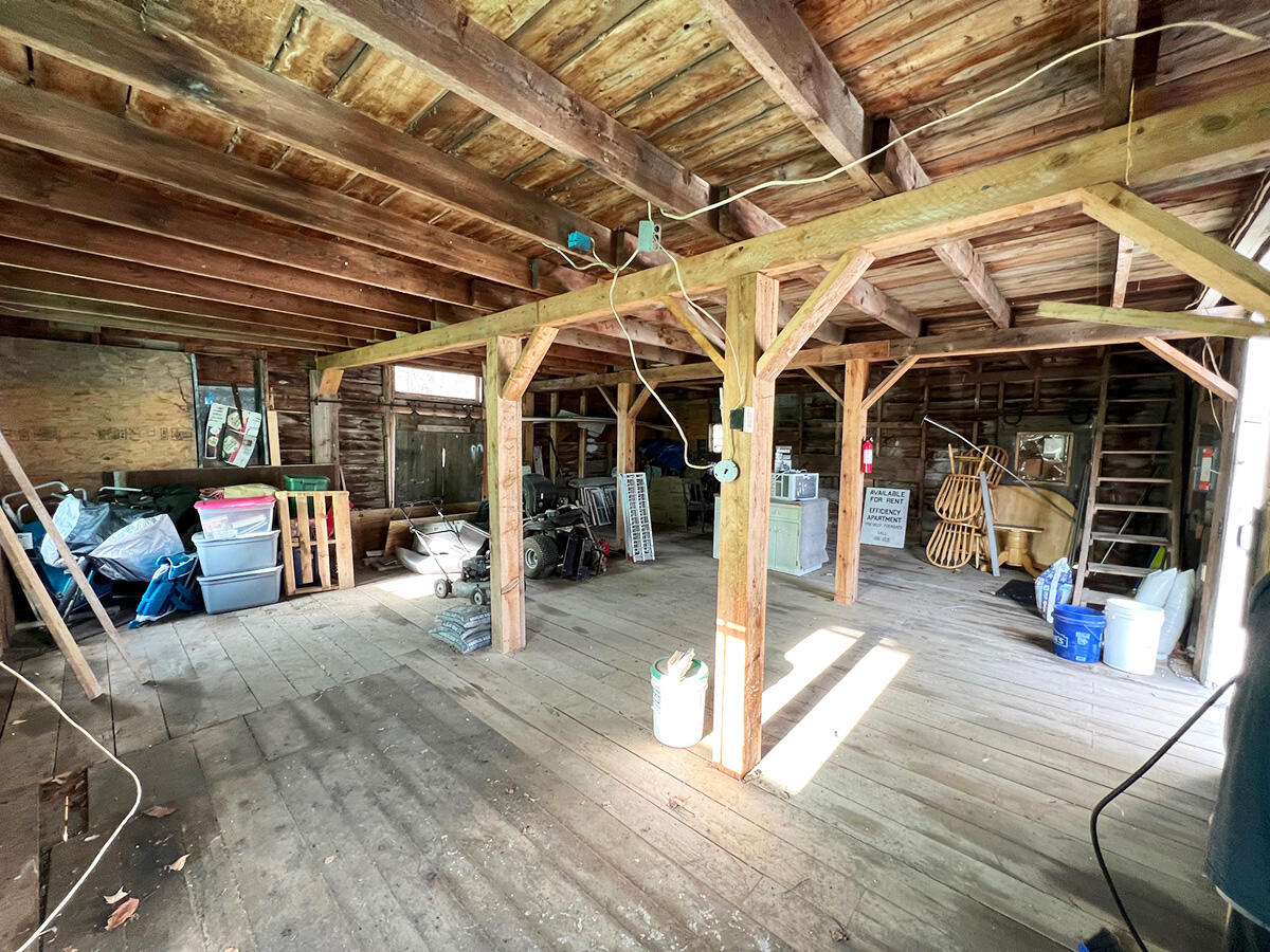 56 Whitefield Road Pittston, ME 04345 - Photo 11 of 11 IMG_2676