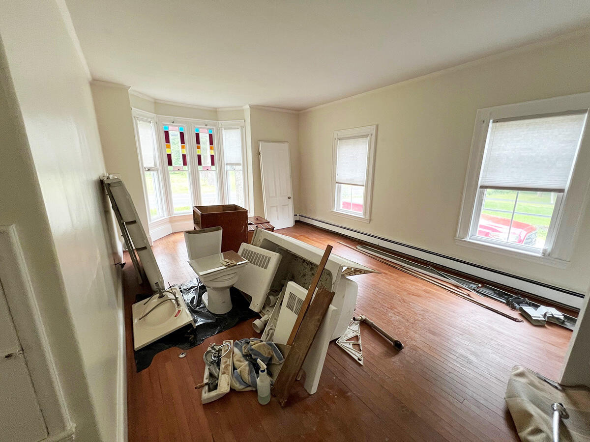 56 Whitefield Road Pittston, ME 04345 - Photo 10 of 11 IMG_2981