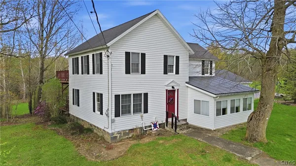 $469,000 | 110 Beldon Corners Road, Oppenheim, NY 13329