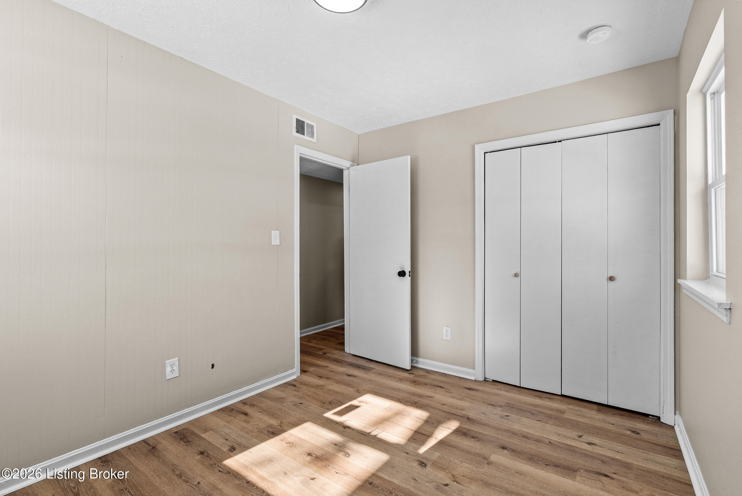 803 Flicker Road Louisville, KY 40214 - Photo 19 of 25 dsc06336
