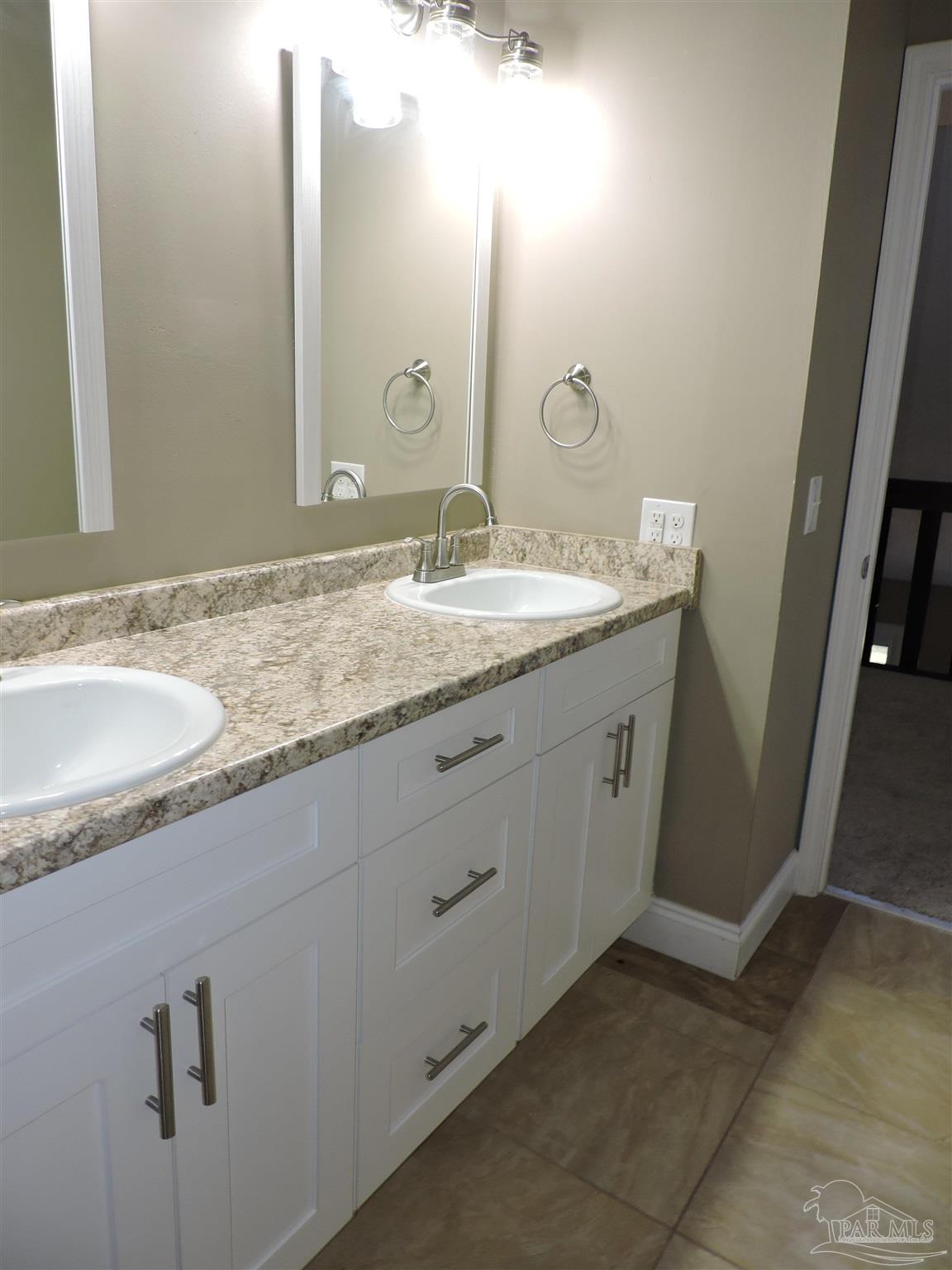 654 Timber Ridge Road Pensacola, FL 32534 - Photo 34 of 38 Gallery Image 34