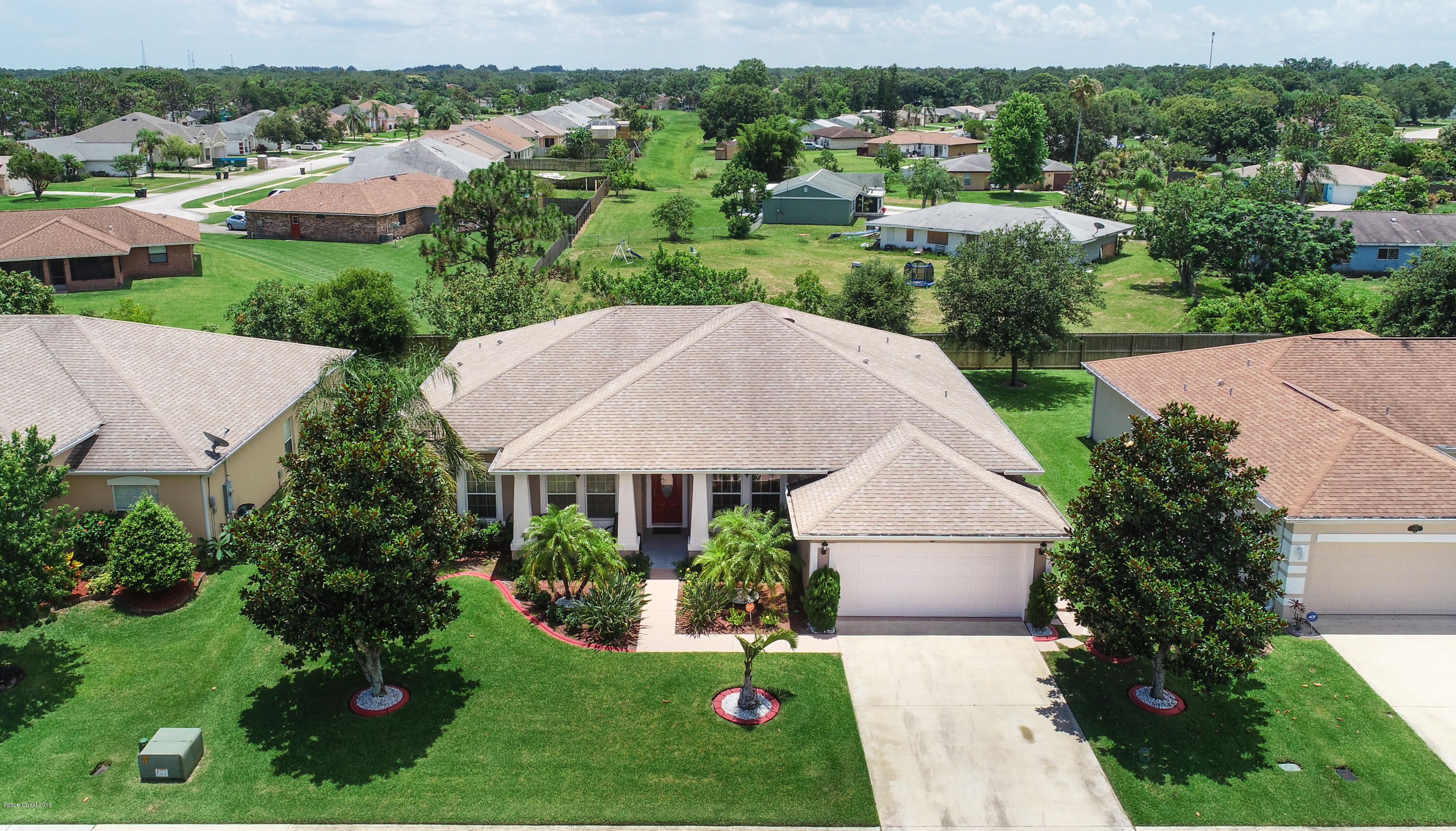 1078 Morgan Circle Northeast Palm Bay, FL 32905 - Photo 2 of 28 large-2