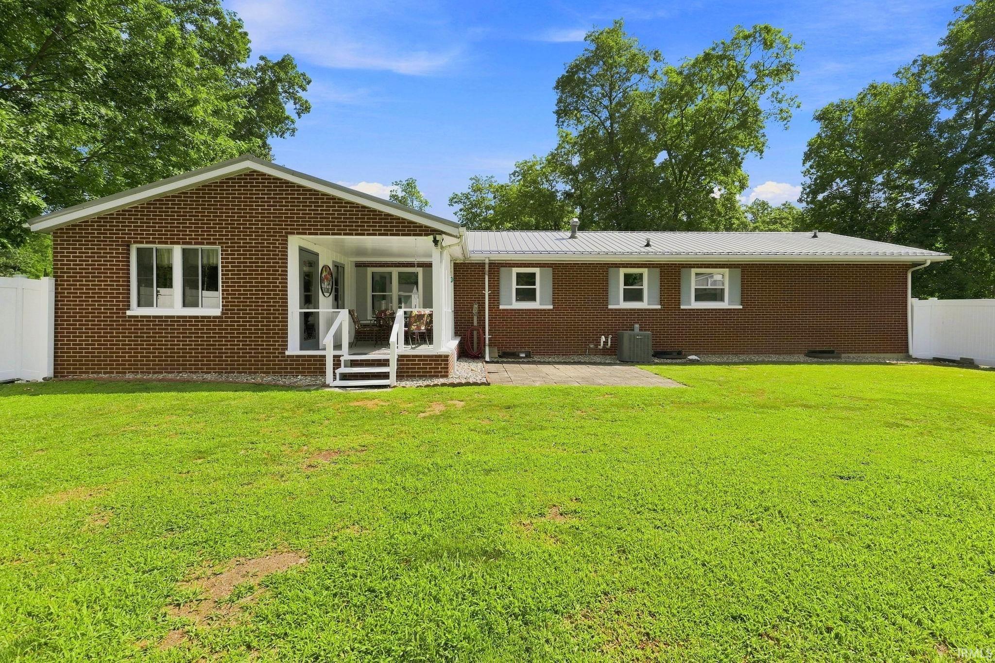 9504 Manor Woods Road Fort Wayne, IN 46804 - Photo 27 of 31 Gallery Image 27