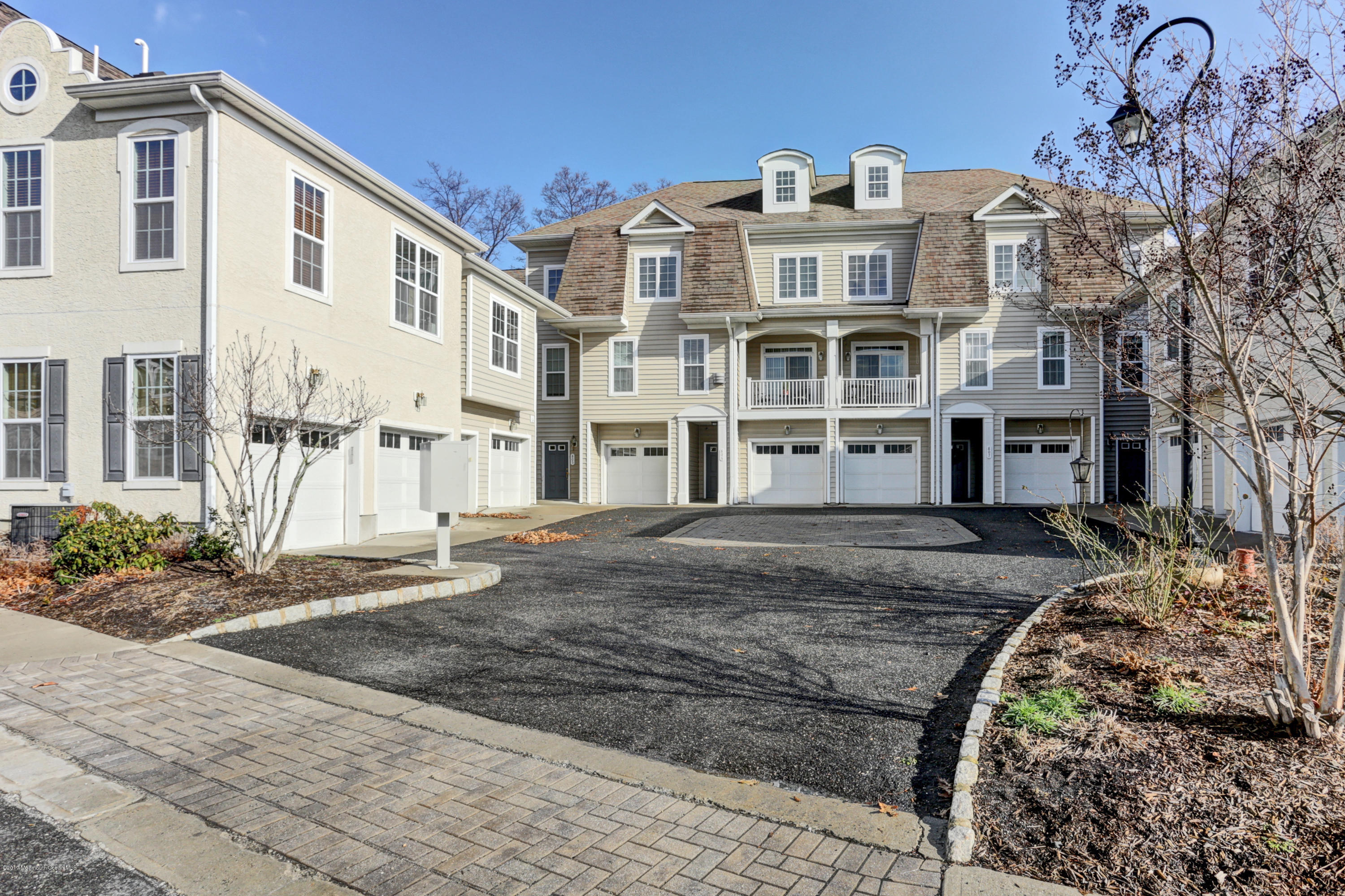 802 Abby Road Middletown, NJ 07748 - Photo 1 of 28 1