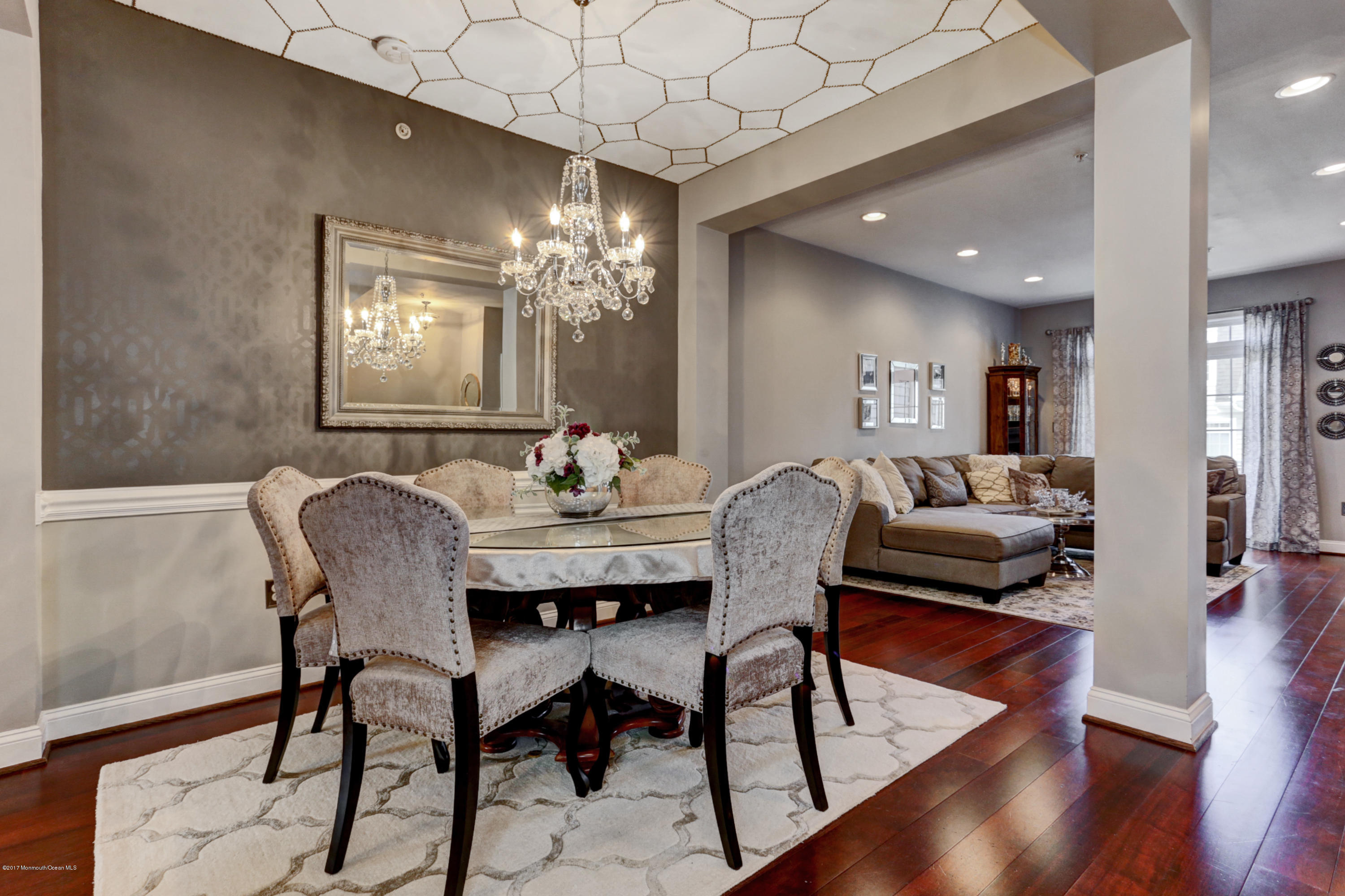 802 Abby Road Middletown, NJ 07748 - Photo 7 of 28 11