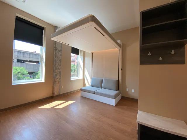 $1,899 | 83 Hanover Street, Unit 407, Manchester, NH 03101