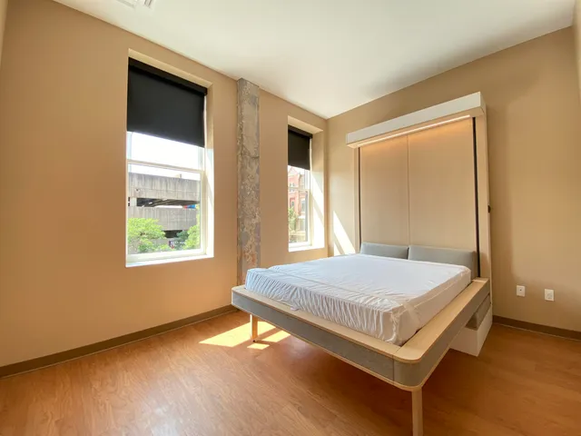 $1,899 | 83 Hanover Street, Unit 407, Manchester, NH 03101