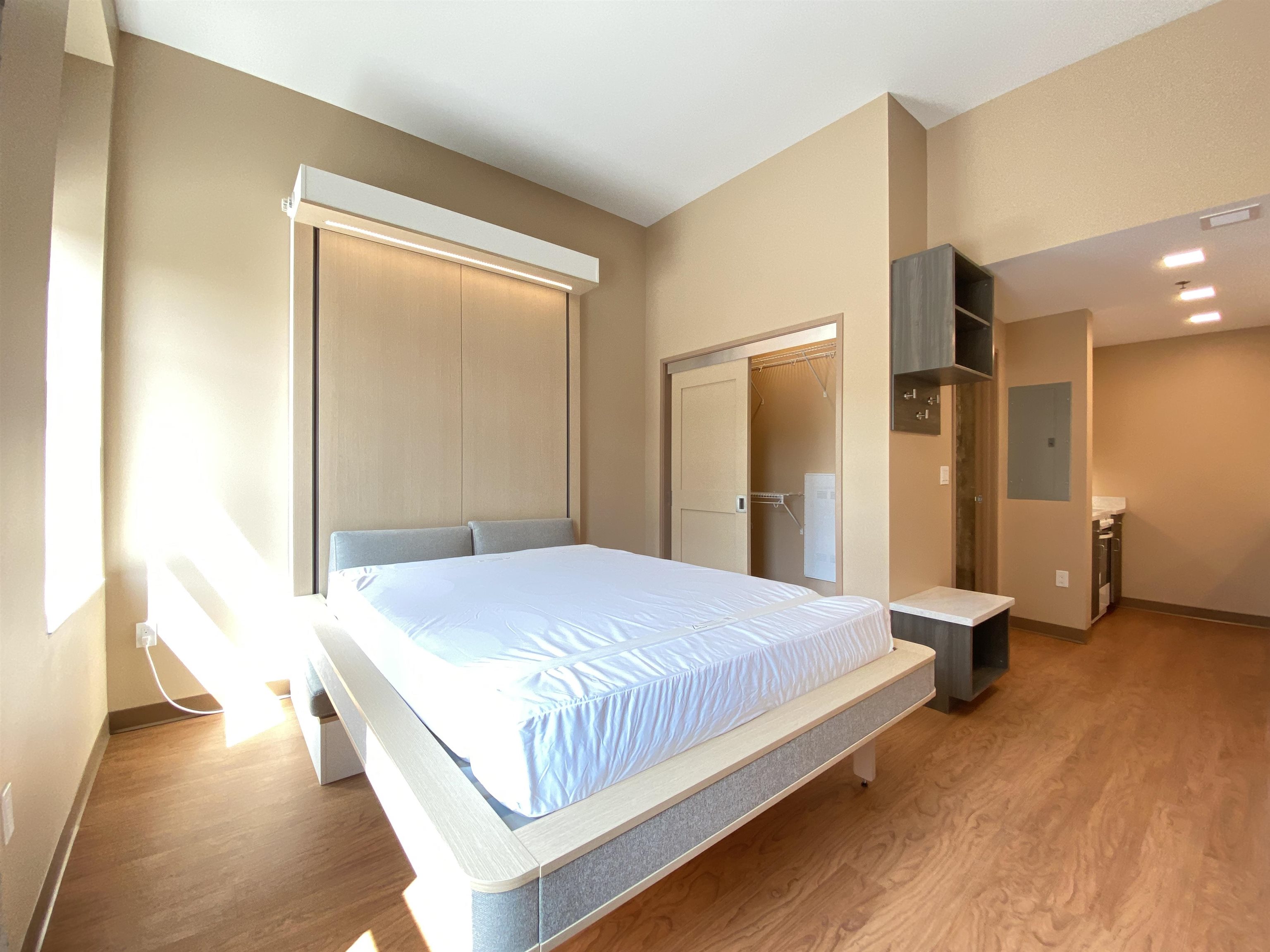 83 Hanover Street, Unit 407 Manchester, NH 03101 - Photo 22 of 54