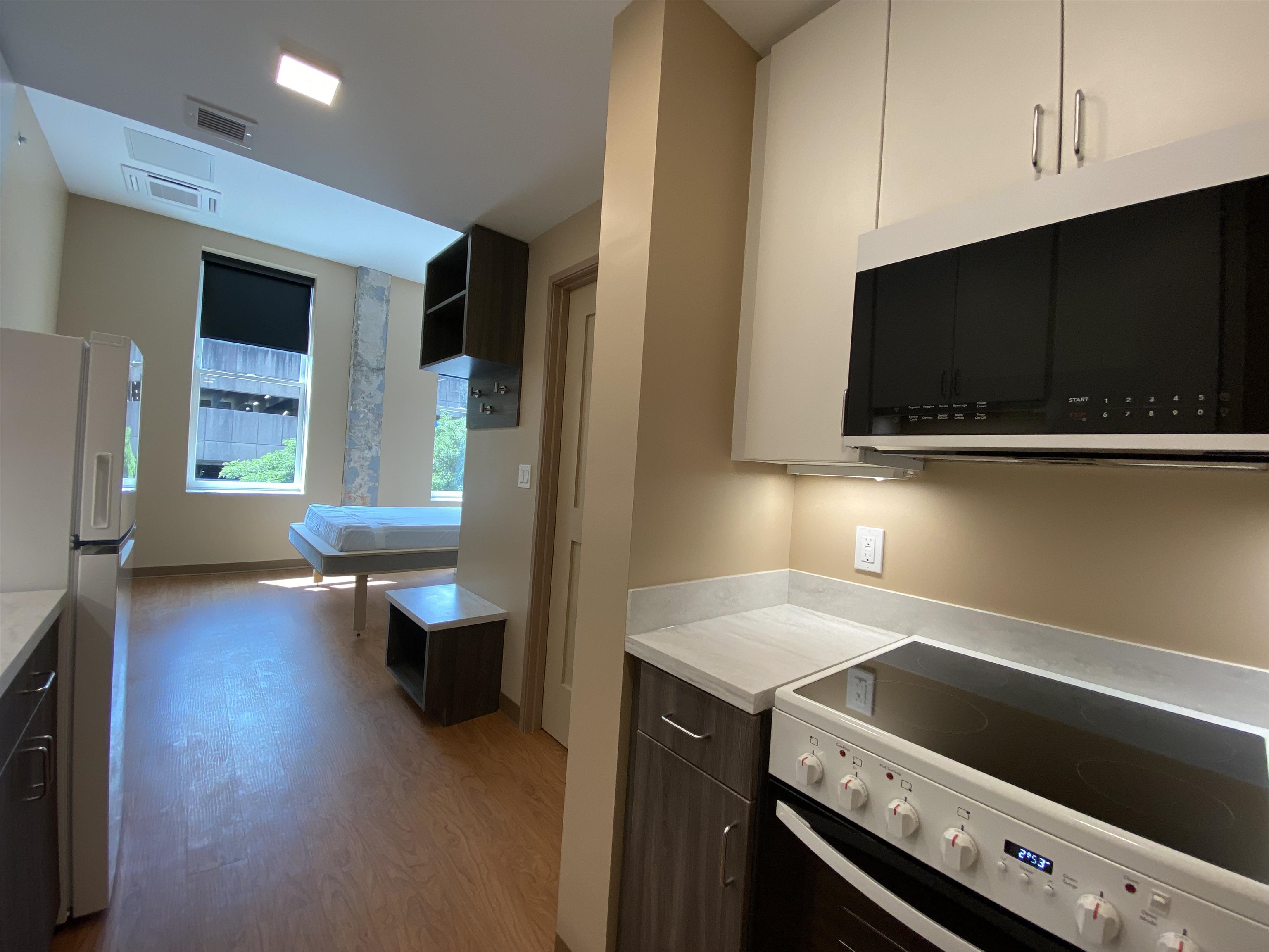 83 Hanover Street, Unit 407 Manchester, NH 03101 - Photo 30 of 54