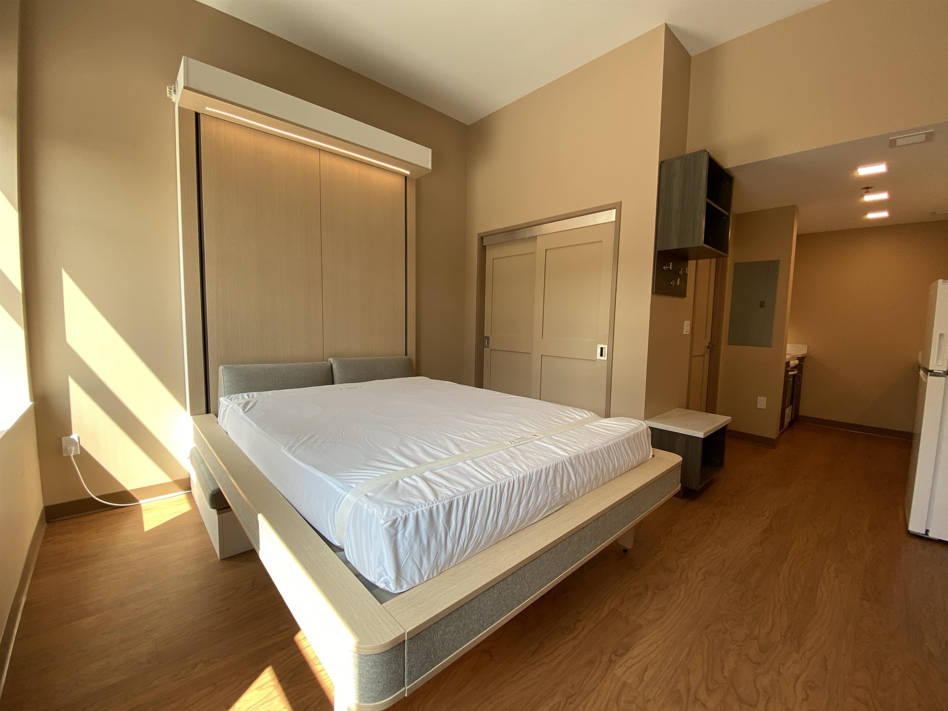 83 Hanover Street, Unit 407 Manchester, NH 03101 - Photo 31 of 54