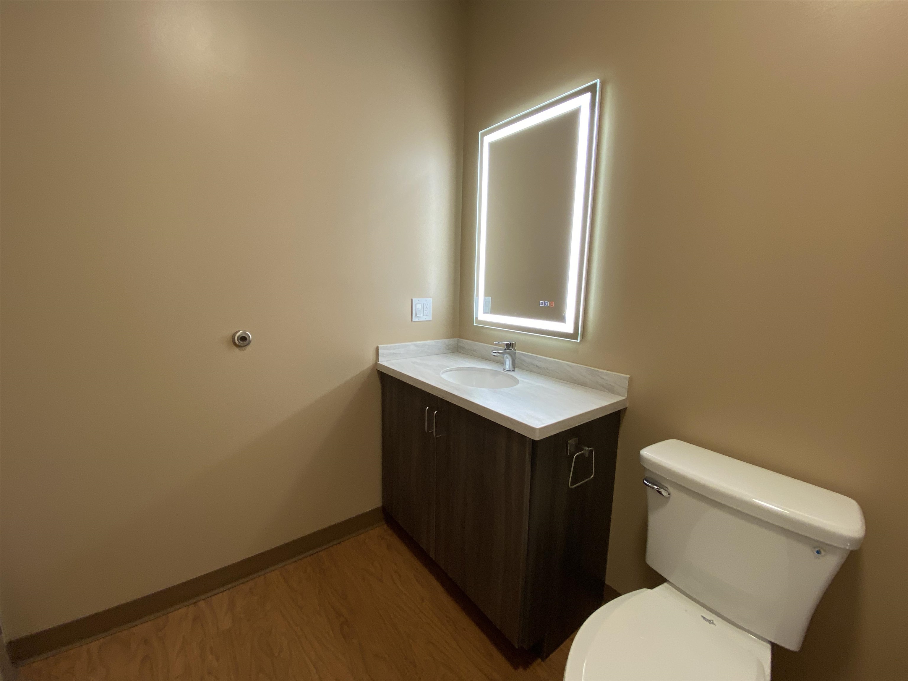 83 Hanover Street, Unit 407 Manchester, NH 03101 - Photo 39 of 54