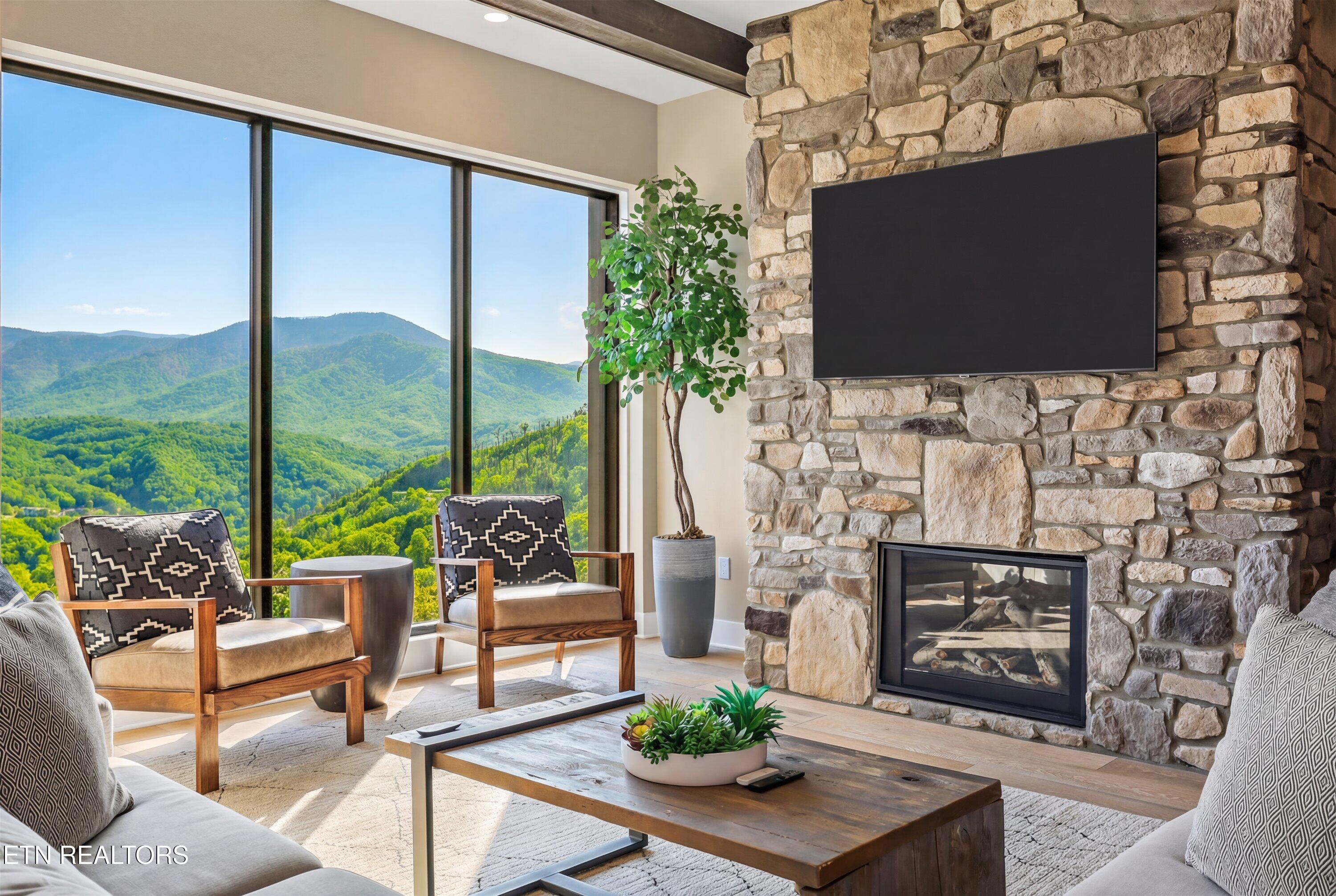 855 Campbell Lead Road, Unit 501 Gatlinburg, TN 37738 - Photo 15 of 45 56-hf_20260127_174226_7fc3e434-a58c-47b7