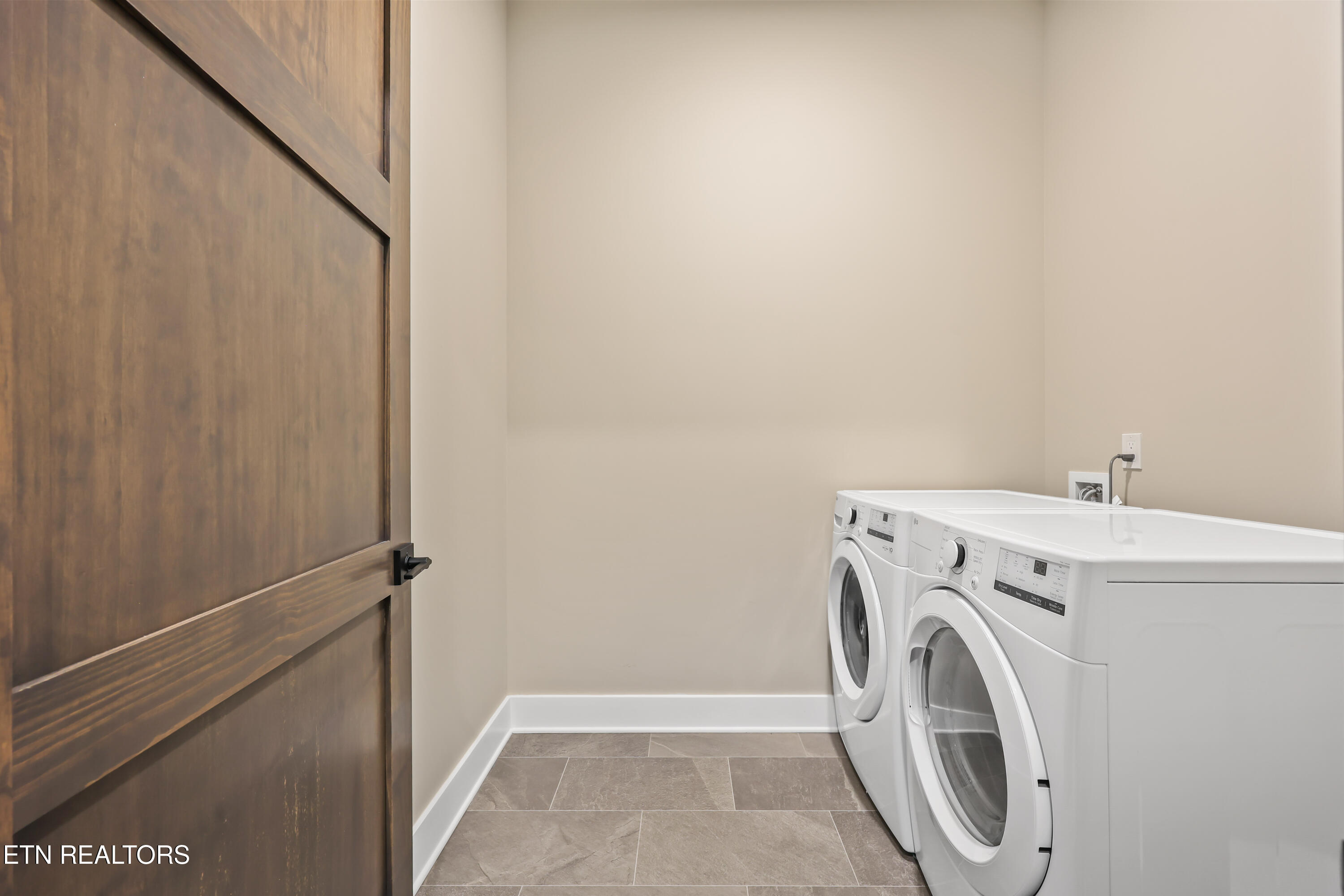 855 Campbell Lead Road, Unit 501 Gatlinburg, TN 37738 - Photo 27 of 45 29-855 Campbell Lead Rd Unit 50124