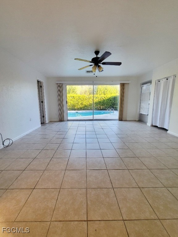 25 Maple Avenue North Lehigh Acres, FL 33936 - Photo 13 of 26 a view of an empty room with a window