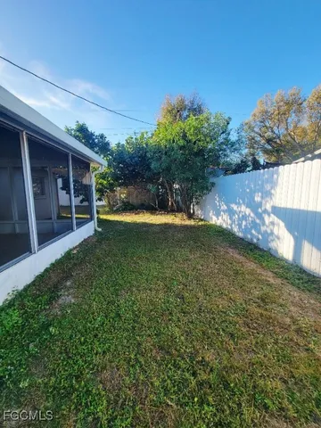 $1,700 | 25 Maple Avenue North, Lehigh Acres, FL 33936