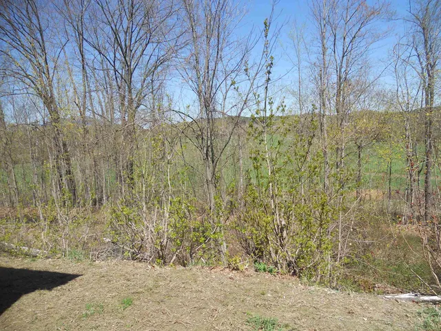 $319,000 | 15 Edgewood Street, Claremont, NH 03743