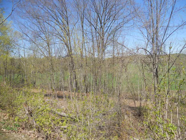 $319,000 | 15 Edgewood Street, Claremont, NH 03743