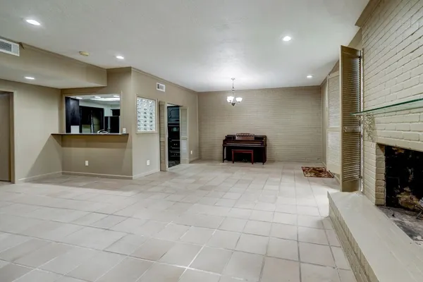 $1,650 | 1422 Walnut Bend Lane, Unit 1/14, Houston, TX 77042