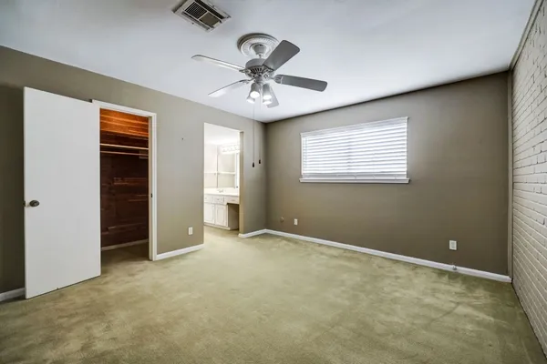 $1,650 | 1422 Walnut Bend Lane, Unit 1/14, Houston, TX 77042