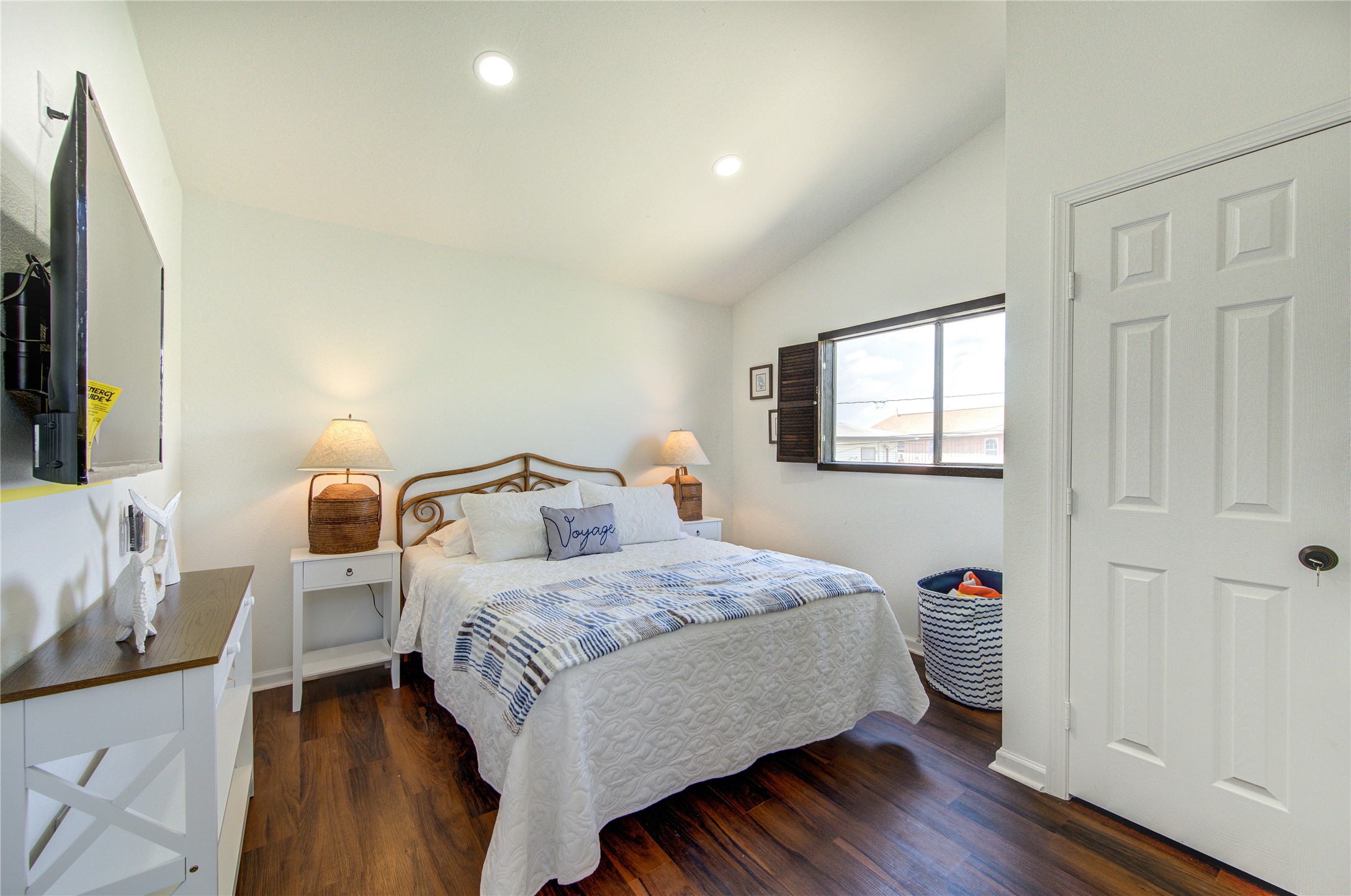 411 Galley Way Freeport, TX 77541 - Photo 19 of 32