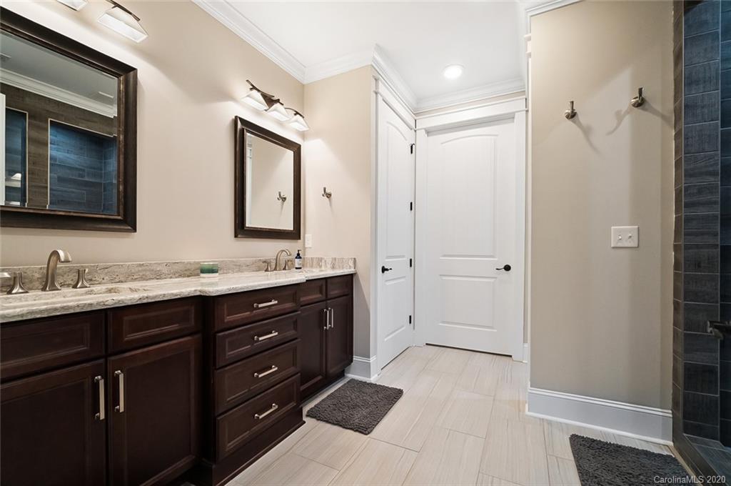 8728 Island Point Road Charlotte, NC 28278 - Photo 23 of 47 Gallery Image 23