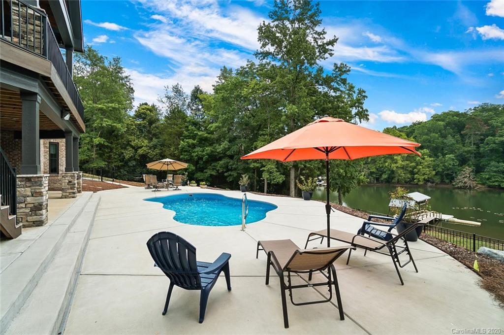 8728 Island Point Road Charlotte, NC 28278 - Photo 38 of 47 Gallery Image 38